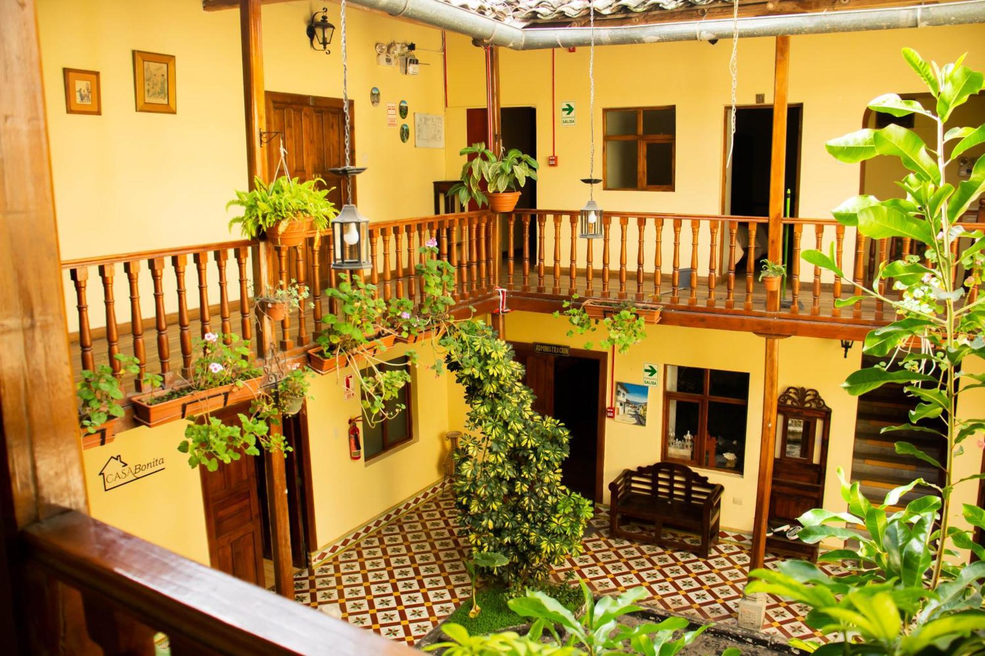 Casa Bonita Colonial Hotel Cajamarca Exterior foto